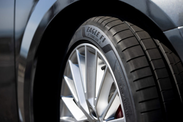 Goodyear Eagle F1 Asymmetric 6 - wie hat der neue Reifen von Goodyear im Test abgeschnitten?