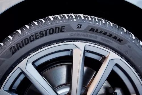 Bridgestone Blizzak 6 Vorschaubild 1920x1280