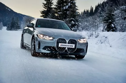 Bridgestone Blizzak 6 Vorschaubild 1920x1280