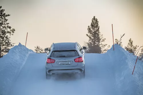 Bridgestone Blizzak LM-005 Vorschaubild 3600x2400