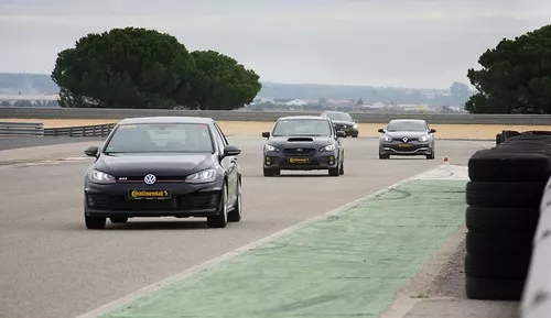 Continental ContiPremiumContact 5 Vorschaubild 748x433