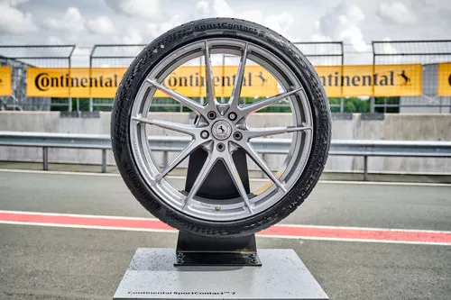 Continental SportContact 7 Vorschaubild 4724x3150