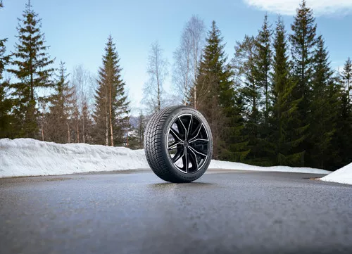 Continental WinterContact 8 S Vorschaubild 2126x1535