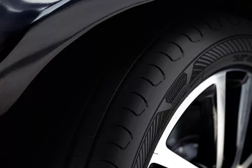 Goodyear Efficient Grip Performance 2 Vorschaubild 5677x3785