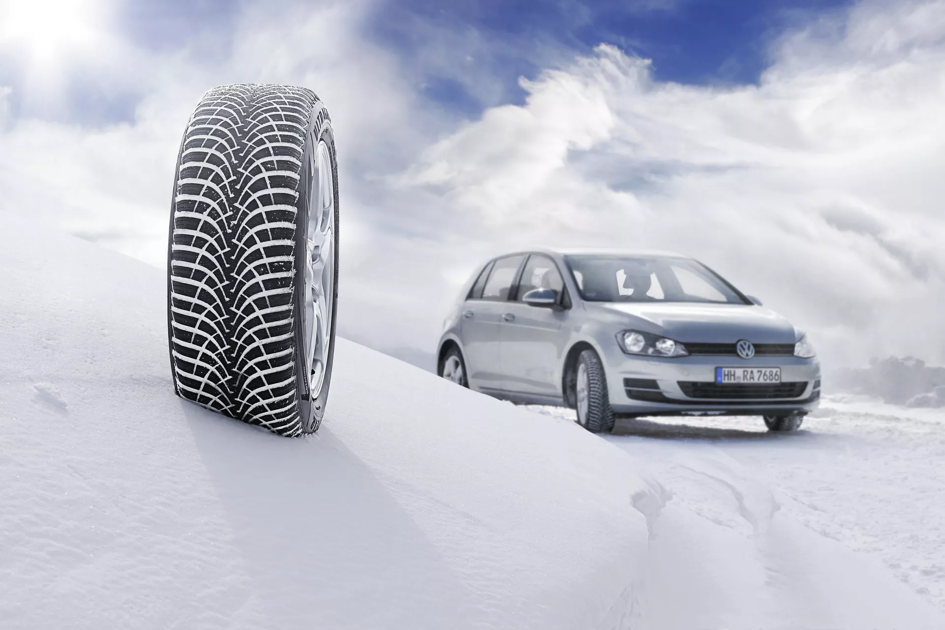 GoodYear UltraGrip 9+ Bild