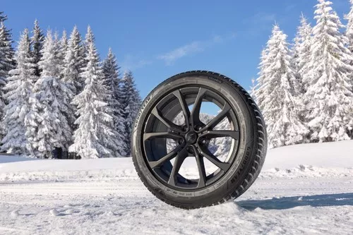 GoodYear UltraGrip Performance 3 Vorschaubild 1920x1280