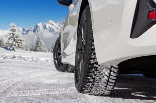 GoodYear UltraGrip Performance 3 Vorschaubild 1920x1280