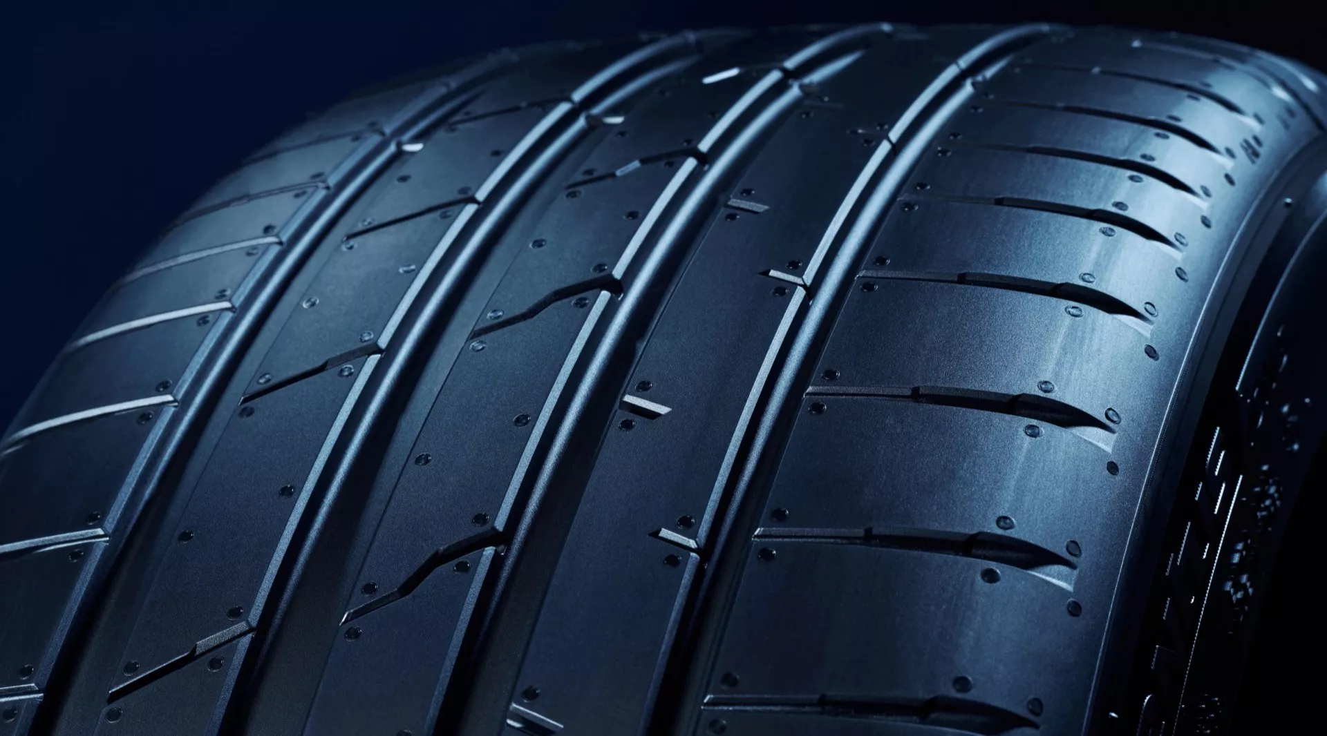 Hankook iON evo SUV IK01A Bild