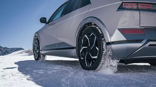 Hankook Winter I-Cept iOn Vorschaubild 1920x1066