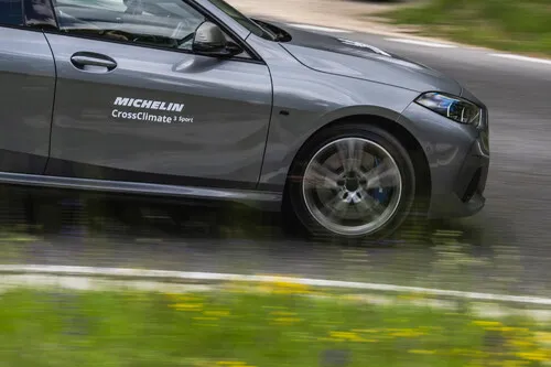 Michelin CrossClimate 3 Sport Vorschaubild 2000x1333