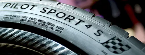 Michelin Pilot Sport 4 S Vorschaubild 1040x400