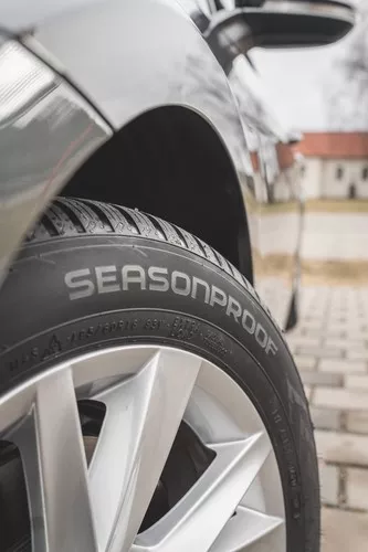 Nokian Seasonproof Vorschaubild 6336x9504