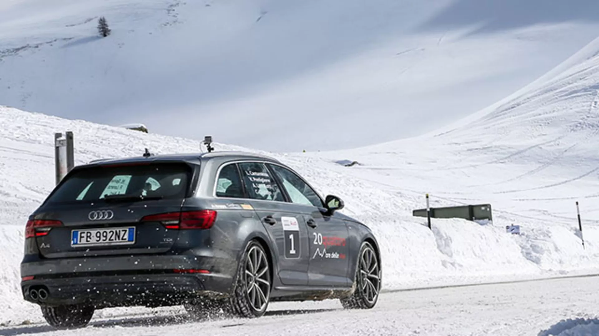 Pirelli WINTER SOTTOZERO Serie III Bild